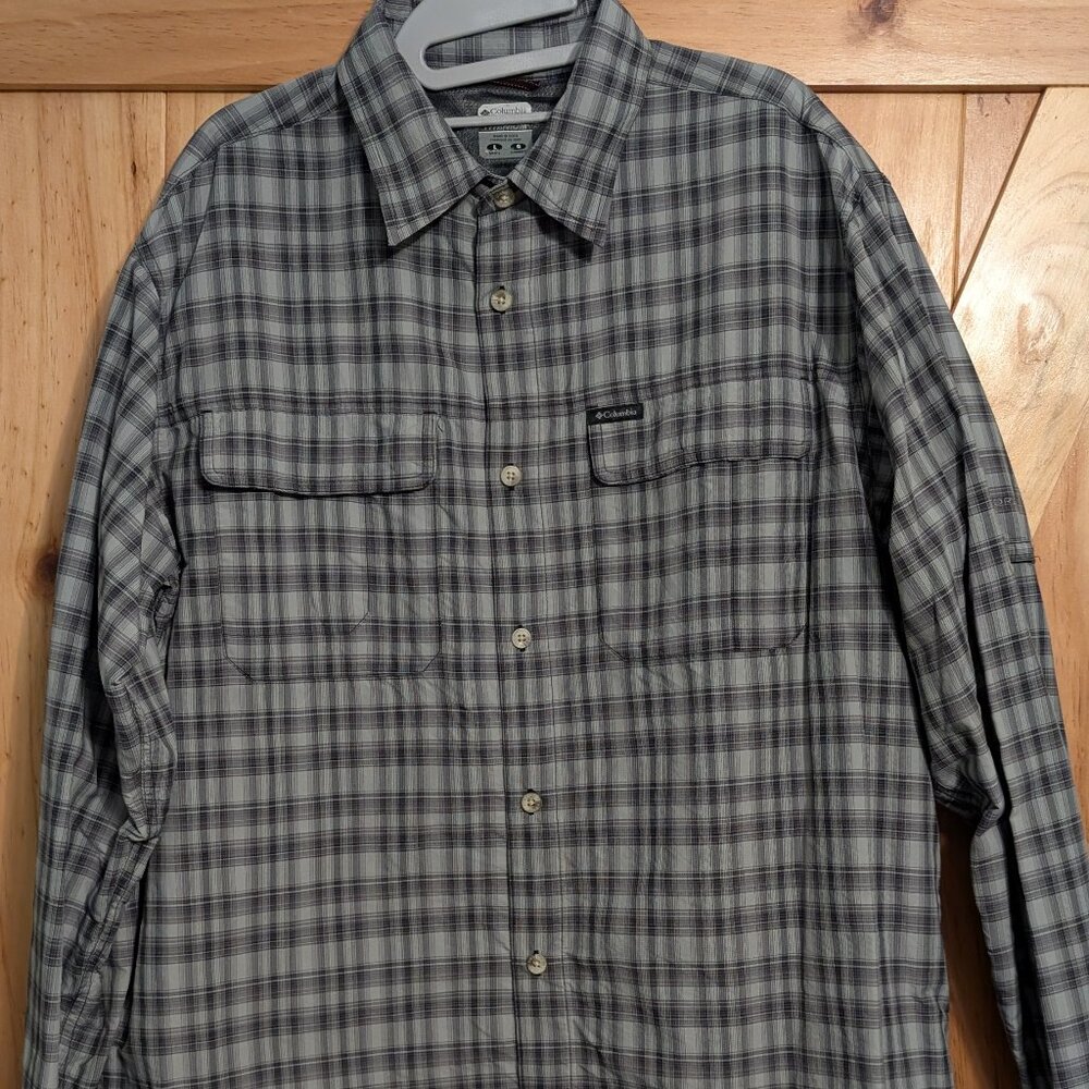 Columbia Button up shirt
